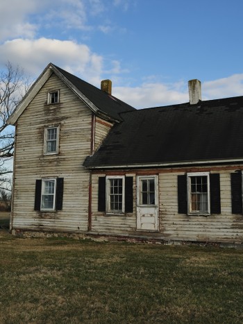 Soñar con una casa vieja: reformas en tu vida