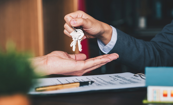 Qué significa soñar con comprar una casa vieja