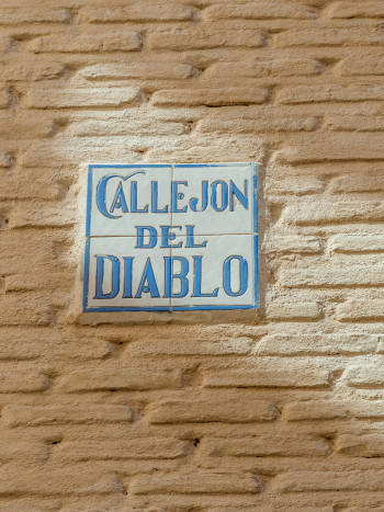 El Callejón del Diablo: leyenda mexicana de terror para no dormir