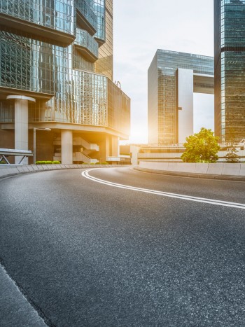 El significado de soñar que no hay coches en la ciudad