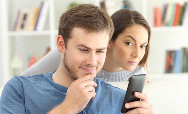 Preguntas por si sospechas que tu pareja es infiel