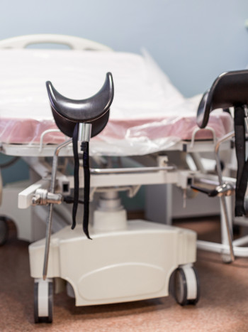 Abusos en la consulta del ginecólogo: lo que JAMÁS debes permitir