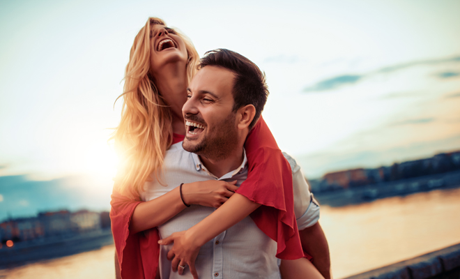 ¿Puede existir atracción entre dos amigos?