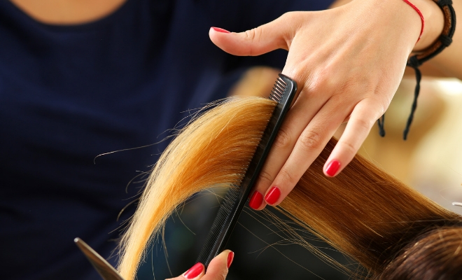 Para conseguir un pelo más fuerte, la luna creciente