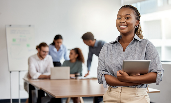 Cómo se comporta la mujer Cerdo en el trabajo según el horóscopo chino