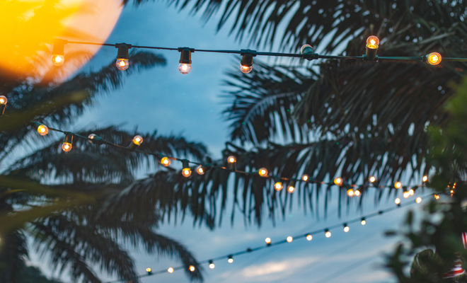 El significado de soñar que estás sola en una fiesta