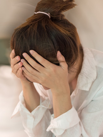 Síntomas del ataque de pánico (y consejos para frenar la ansiedad)