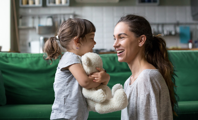 Trucos para ganarte a los hijos de tu pareja