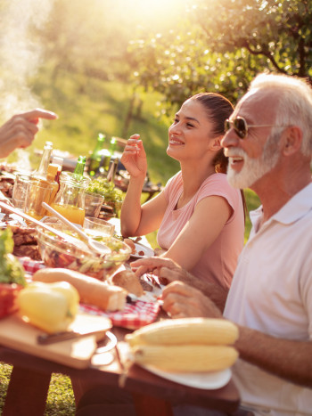 Temas de conversación para una comida o cena familiar (y no de política)