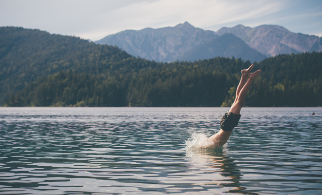 Soñar con bucear en el lago: ¿qué significa?