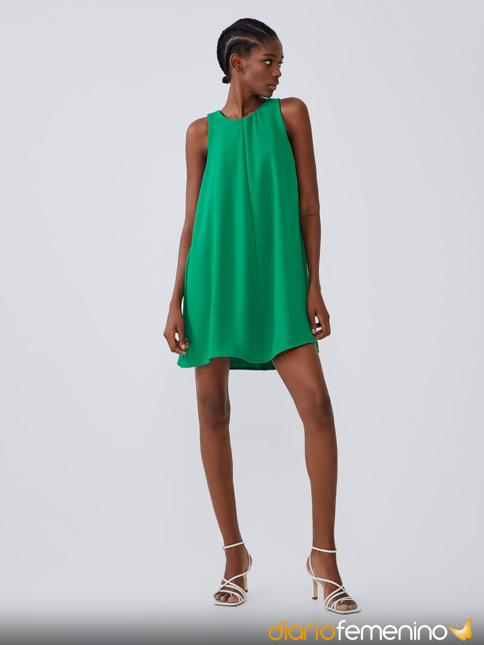También Desanimarse champán Vestido mini verde de Zara para Nochevieja 2019-2020