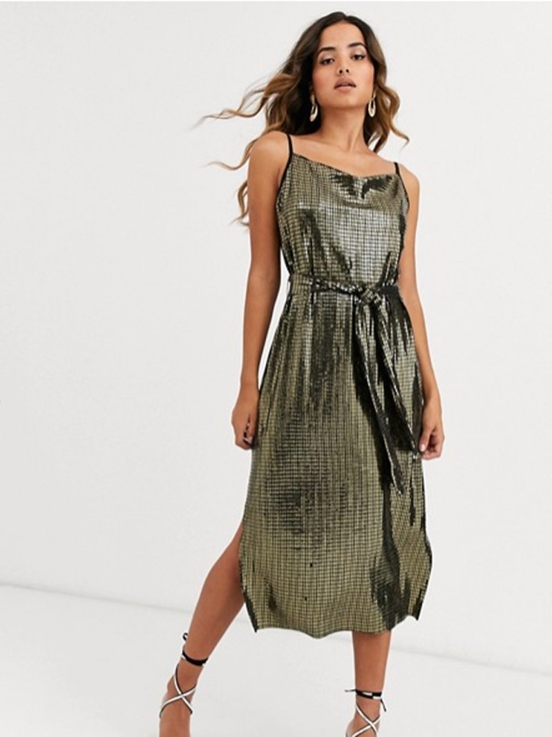 Precioso vestido verde metalizado de ASOS para Nochevieja 