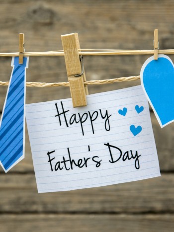 Bonitos poemas en inglés para el Día del Padre (con traducción al español)