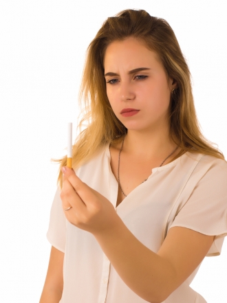 Dejar de fumar, cuestión de supervivencia y responsabilidad