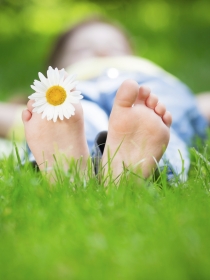 Reflexología: Cómo hacer un buen masaje en los pies femeninos