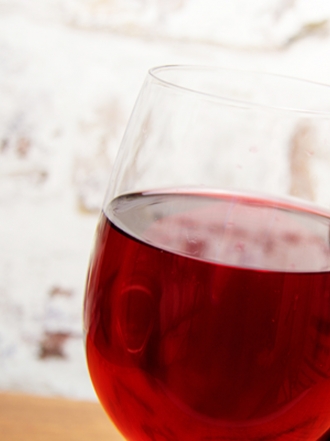 Fibra, vino y aceite de oliva para mujeres cardíacas