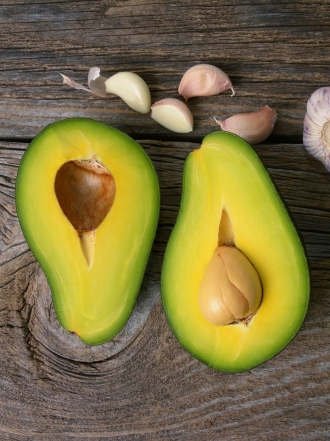 El aguacate es una fruta antioxidante que reduce el colesterol malo
