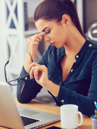 ¿Te acosa el estrés laboral?