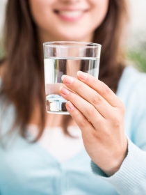 ¿El agua engorda?