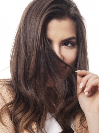 Tratamiento casero contra la caspa y la falta de brillo del pelo