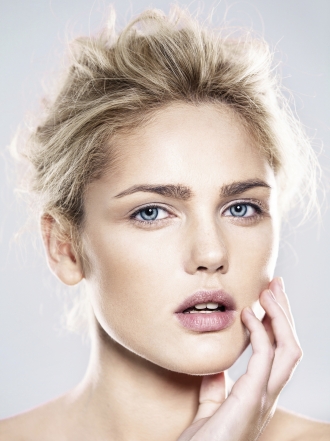 Mascarilla casera de patatas contra las ojeras