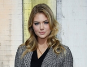 Dos rubias explosivas y sólo una ‘chica Bond’, ¿cuál de ellas será?