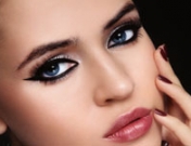 Mirada felina: cómo maquillarse los ojos con un toque exótico y sensual