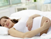 Dolor de estómago durante el embarazo: causas y consejos