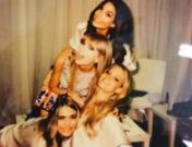 Taylor Swift y Cara Delevingne, ex de Harry Styles y mejores amigas
