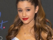Look de Ariana Grande: como una princesita