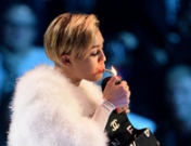 Miley Cyrus se hace mujer: ¿le queda algo más por hacer?