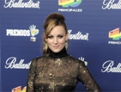 Edurne se viene abajo en los Premios 40 Principales 2013: siniestra y fea