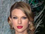 Taylor Swift, sin maquillaje y sin Harry Styles
