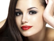 Tratamiento facial con rubí para una piel más joven