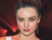 Look de Miranda Kerr: siempre radiante
