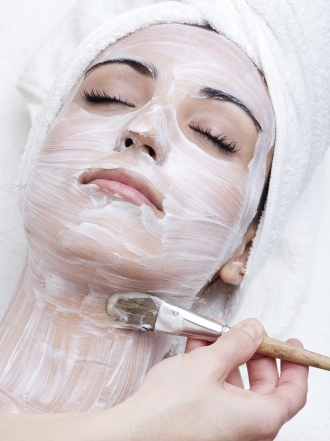 Peeling de ácido láctico para lograr una piel suave