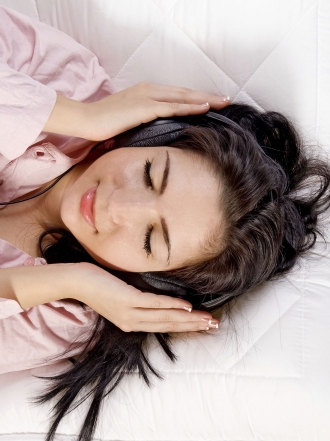 Musicoterapia contra el insomnio: la música que te ayuda a dormir bien