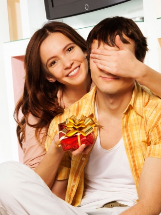 Mujeres y hombres y los regalos: qué regalar a tu pareja