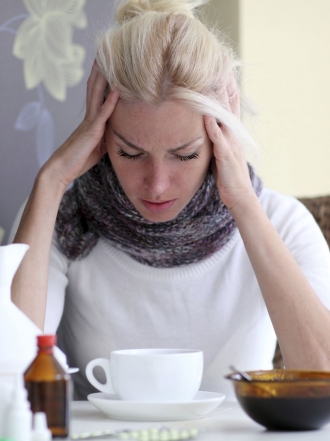 Cómo aliviar el dolor de cabeza provocado por la gripe