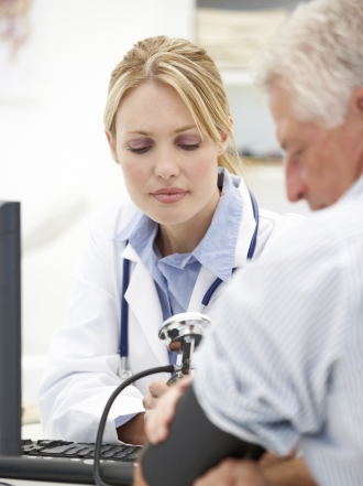 ¿Tiene que ver el estrés con la tensión alta o hipertensión?