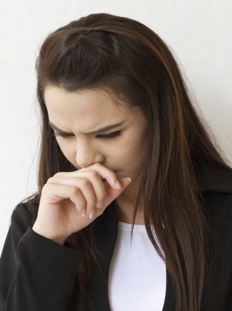 Causas y consecuencias de la irritación de garganta