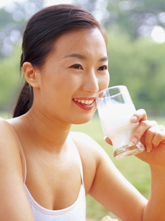 Cuando la leche da dolor de estómago: intolerancia y alergias