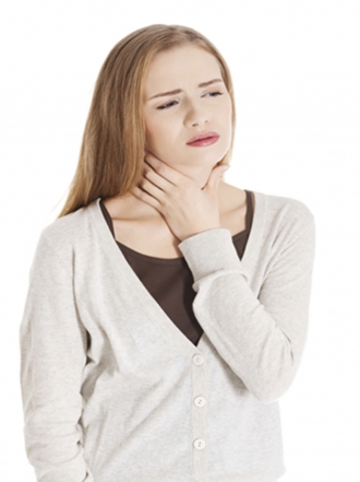 Dolor de garganta en el lado derecho