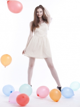 ¿Es apropiado llevar vestidos cortos en una primera cita?