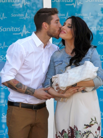 Pilar Rubio y Sergio Ramos, agradecidos y felices con su hijo recién nacido