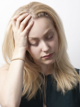 Migrañas, un dolor de cabeza más habitual en las mujeres