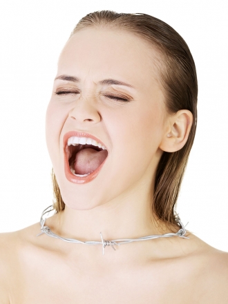 Sensación de pinchazos en la garganta: cómo aliviar el dolor