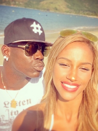 La guapísima pero inconsciente novia de Mario Balotelli