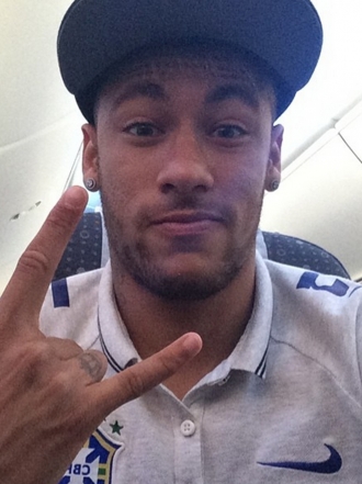 ¿Tiene Neymar poco sexo con su novia Bruna Marquezine?