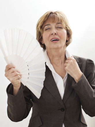 Cómo controlar los calores durante la menopausia